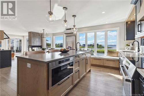 514 Wayne, Shediac, NB - Indoor Photo Showing Kitchen With Upgraded Kitchen