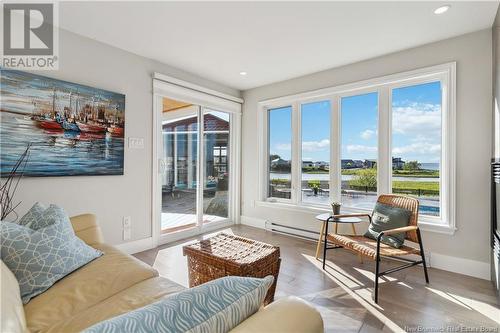 514 Wayne, Shediac, NB - Indoor Photo Showing Living Room