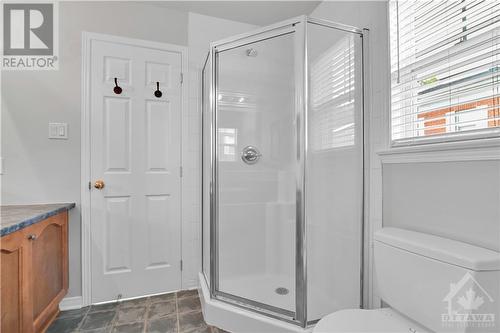 62 Jardin Private, Ottawa, ON - Indoor Photo Showing Bathroom