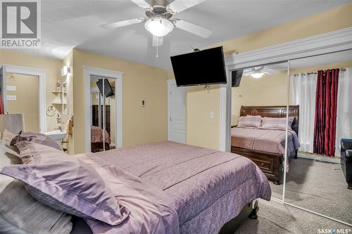 11 Meadowlark Drive, Glen Harbour, SK - Indoor Photo Showing Bedroom