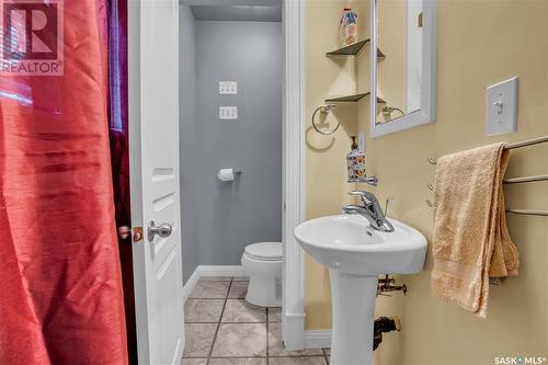 11 Meadowlark Drive, Glen Harbour, SK - Indoor Photo Showing Bathroom