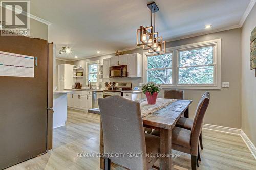 21 Karen Street, St. Thomas, ON - Indoor Photo Showing Dining Room