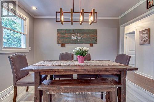 21 Karen Street, St. Thomas, ON - Indoor Photo Showing Dining Room