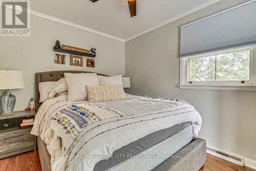 21 Karen Street, St. Thomas, ON - Indoor Photo Showing Bedroom