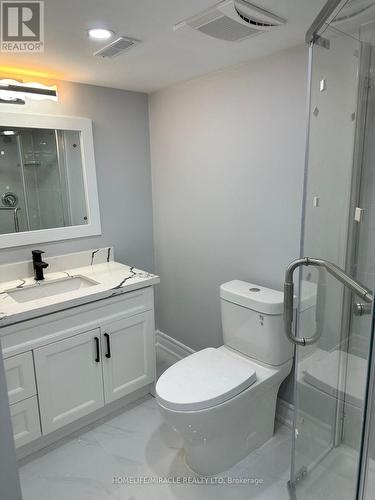 49 Halfmoon Square, Toronto (Highland Creek), ON - Indoor Photo Showing Bathroom