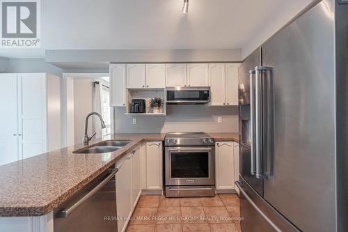 199 Hanmer Street W, Barrie (West Bayfield), ON - Indoor Photo Showing Kitchen With Stainless Steel Kitchen With Double Sink