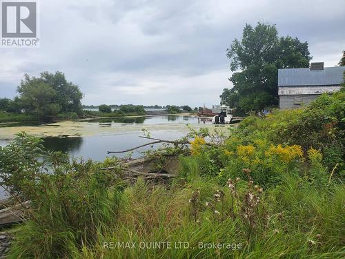 38 Fisherman Cove Lane, Frontenac Islands, ON 