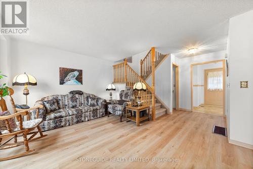 161 Sutherland Crescent, Cobourg, ON - Indoor Photo Showing Living Room