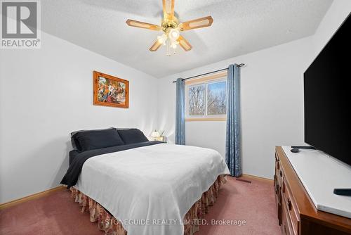 161 Sutherland Crescent, Cobourg, ON - Indoor Photo Showing Bedroom