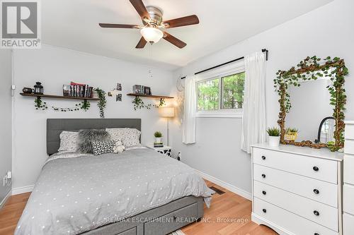 25 Hammond Road, Brant, ON - Indoor Photo Showing Bedroom