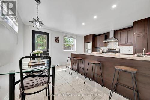 155 1/2 Samuelson Street, Cambridge, ON - Indoor Photo Showing Kitchen