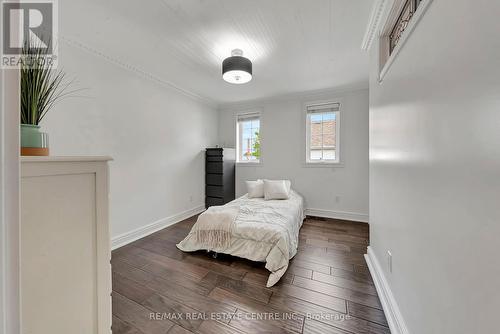 155 1/2 Samuelson Street, Cambridge, ON - Indoor Photo Showing Bedroom