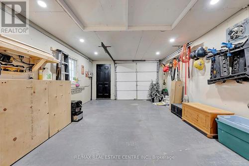 155 1/2 Samuelson Street, Cambridge, ON - Indoor Photo Showing Garage