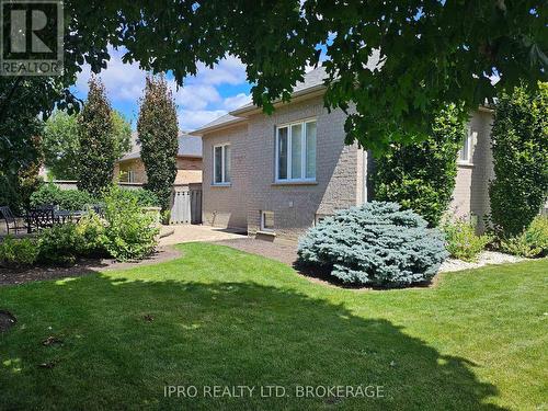 135 Michelle Drive, Vaughan, ON - Outdoor