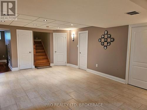 135 Michelle Drive, Vaughan, ON - Indoor Photo Showing Other Room