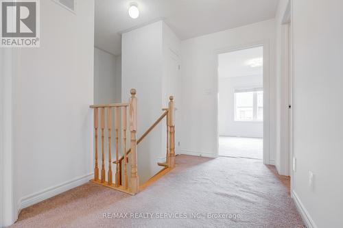 17 Aspen Hills Rd, Brampton (Credit Valley), ON - Indoor Photo Showing Other Room