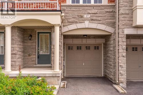 17 Aspen Hills Rd, Brampton (Credit Valley), ON - Outdoor