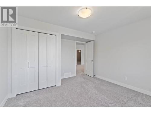 1840 10 Street Sw Unit# 19 Lot# 24, Salmon Arm, BC - Indoor