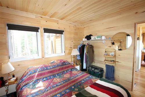 4 Millwater Way, Bakers Narrows, MB - Indoor Photo Showing Bedroom