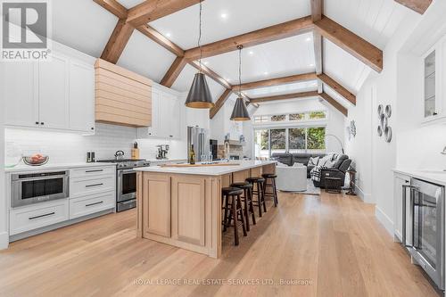 53 Niagara Street, Collingwood, ON - Indoor Photo Showing Kitchen With Upgraded Kitchen