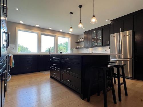 68030 Pr 350 Road N, Rm Of North Norfolk, MB - Indoor Photo Showing Kitchen With Upgraded Kitchen