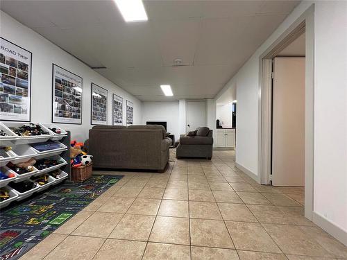 68030 Pr 350 Road N, Rm Of North Norfolk, MB - Indoor