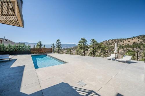 2089 Lawrence Avenue, Penticton, BC - Outdoor With In Ground Pool