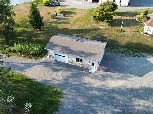 Garage - 445 Ch. De La Gap, Notre-Dame-Du-Nord, QC - Outdoor With View