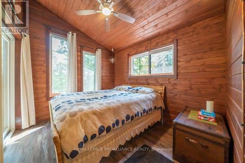 1812 Norway Lake Lane, North Frontenac, ON - Indoor Photo Showing Bedroom