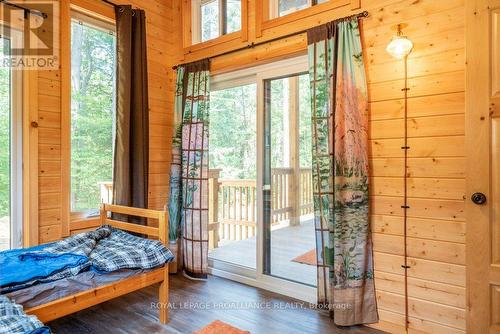 1812 Norway Lake Lane, North Frontenac, ON - Indoor Photo Showing Bedroom