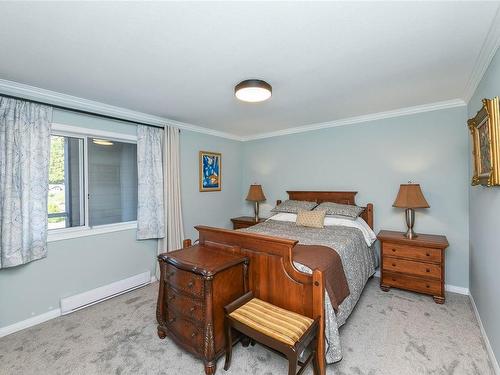 302-501 4Th St, Courtenay, BC - Indoor Photo Showing Bedroom