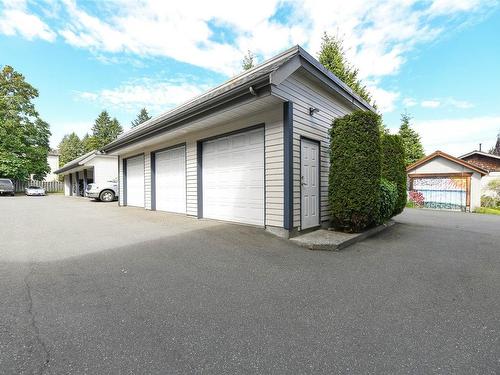 302-501 4Th St, Courtenay, BC - Outdoor