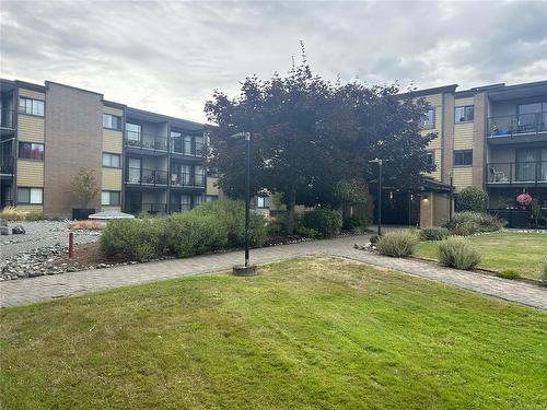 123-1870 Mckenzie Ave, Saanich, BC - Outdoor With Balcony With Facade