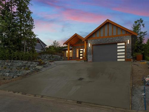 847 Bucktail Rd, Mill Bay, BC 