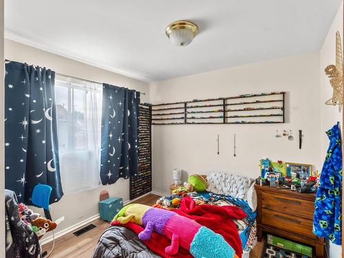 130 Heather Street, Kamloops, BC - Indoor Photo Showing Bedroom