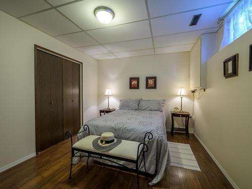 670 Arbutus Street, Kamloops, BC - Indoor Photo Showing Bedroom