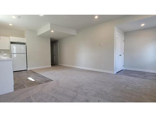 234 Murtle Cres, Clearwater, BC - Indoor Photo Showing Kitchen