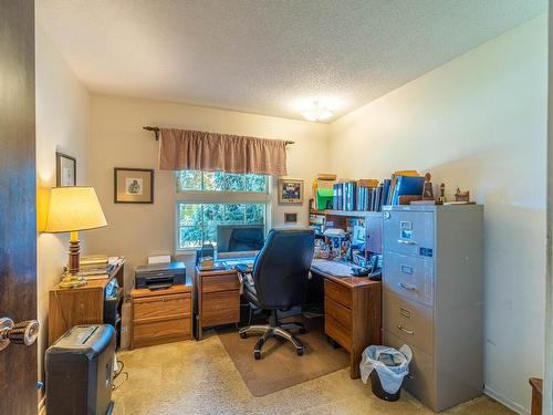 357 Gibraltar Crt, Kamloops, BC - Indoor Photo Showing Office