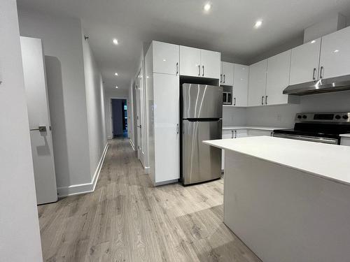 Kitchen - 4534 Av. Du Parc, Montréal (Le Plateau-Mont-Royal), QC - Indoor Photo Showing Kitchen With Stainless Steel Kitchen