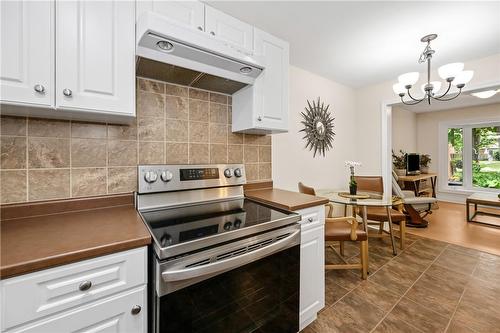 2301 Cavendish Drive|Unit #118, Burlington, ON - Indoor Photo Showing Kitchen