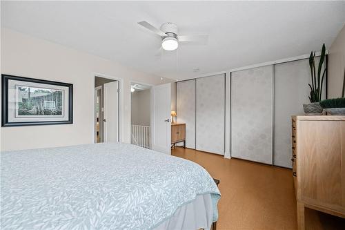 2301 Cavendish Drive|Unit #118, Burlington, ON - Indoor Photo Showing Bedroom