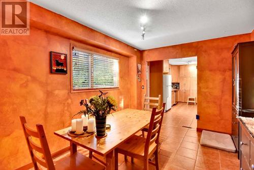 6422 Mack Road, Peachland, BC - Indoor Photo Showing Dining Room