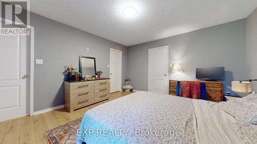 171 Cathedral Drive, Whitby (Rolling Acres), ON - Indoor Photo Showing Bedroom