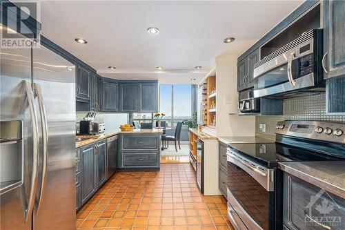 199 Kent Street Unit#Ph2407, Ottawa, ON - Indoor Photo Showing Kitchen With Stainless Steel Kitchen With Upgraded Kitchen