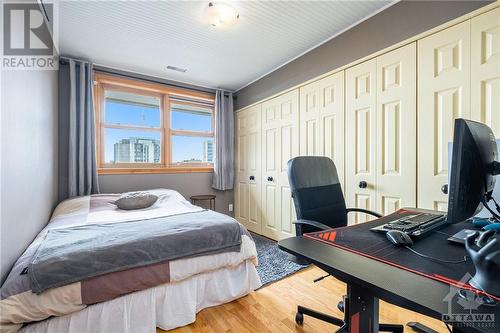 199 Kent Street Unit#Ph2407, Ottawa, ON - Indoor Photo Showing Bedroom