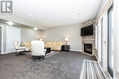 211 Beechdale Court, Saskatoon, SK - Indoor With Fireplace