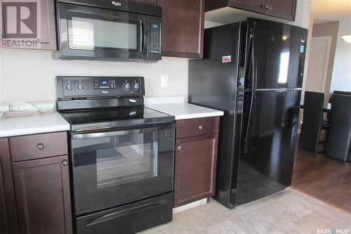 25 4850 Harbour Landing Drive, Regina, SK - Indoor Photo Showing Kitchen