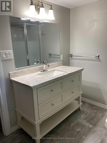 Lower - 1276 Clonsilla Avenue, Peterborough (Monaghan), ON - Indoor Photo Showing Bathroom