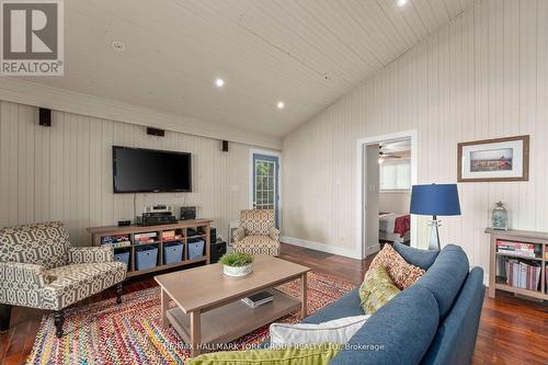 Lot 4 Fox Island, Georgina Islands (Fox Island), ON - Indoor Photo Showing Living Room