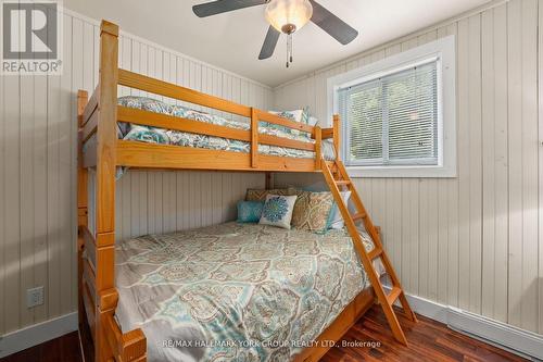 Lot 4 Fox Island, Georgina Islands, ON - Indoor Photo Showing Bedroom